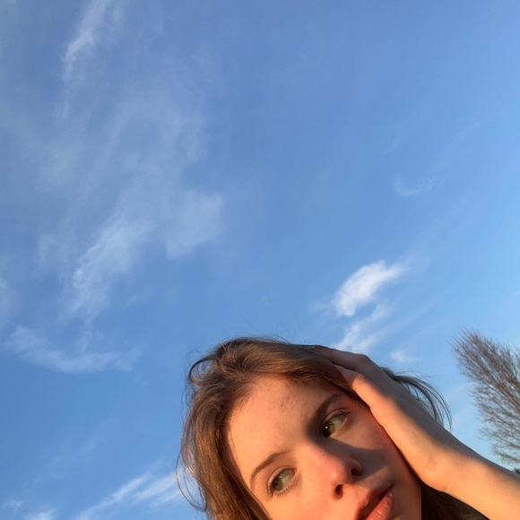 Meet your Posher, Annalyn - Picture 1 of 1